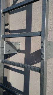 Rebrík - Evakuačný rebrík na streche. Bez koša 832,5 cm 24 hodín