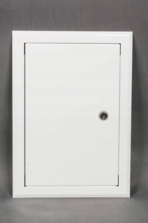 Revízne dvierka - Kovové kontrolné dvere 35x35 Kľúčový / skrutkovač