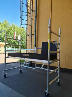 Rebrík - Minglingové lešenie hliníka jazdy 2,90 m