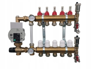 Rozdeľovač pre kúrenie - Distribútor WILO 9 s podlahou skupiny Afriso Pump